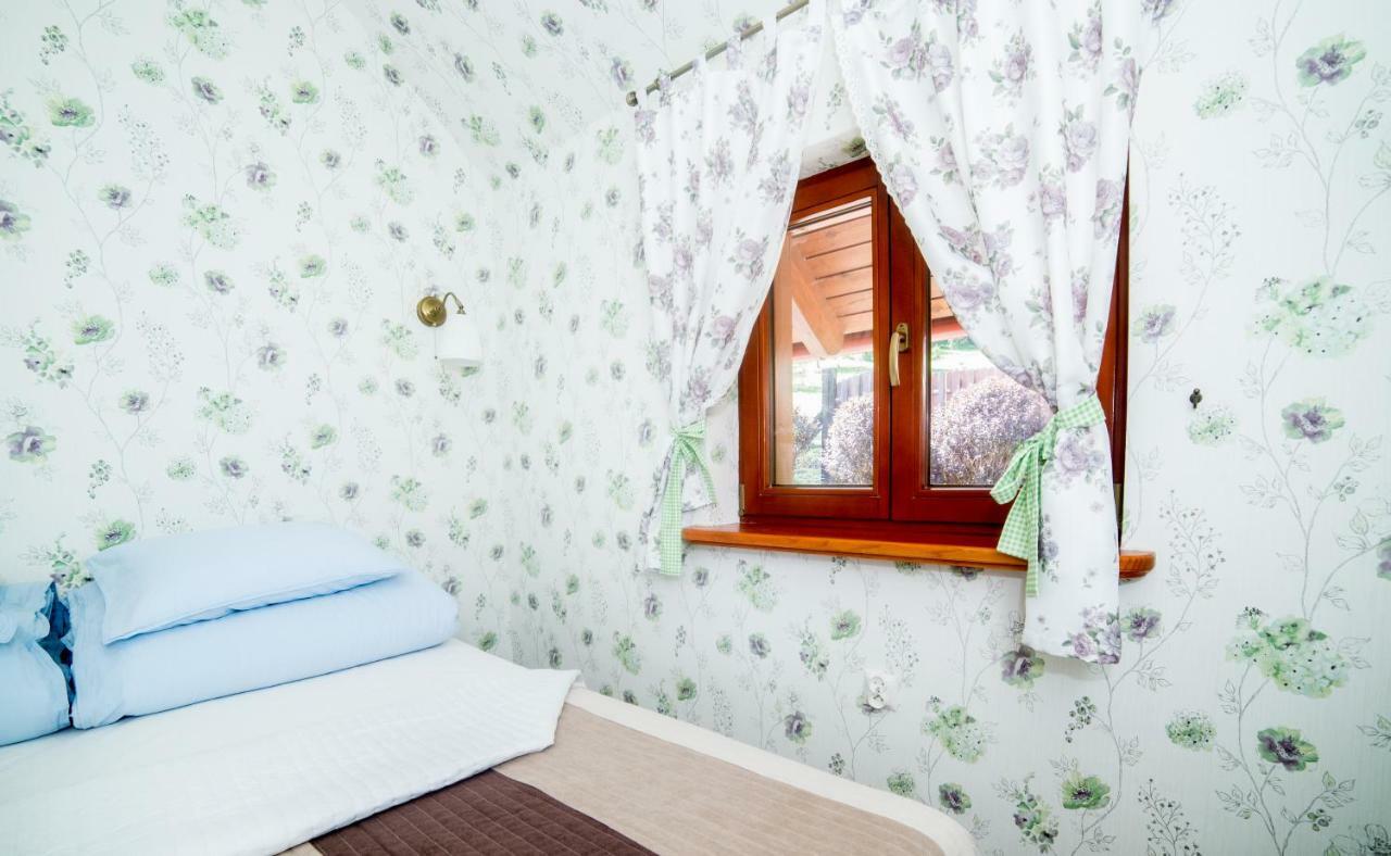 Apartamenty Romanowka Raszow Exterior foto